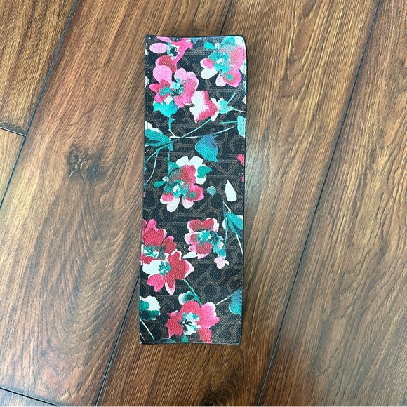 Calvin Klein Sonoma Large Floral Reversible Leather Tote Bag - Picture 9 of 9